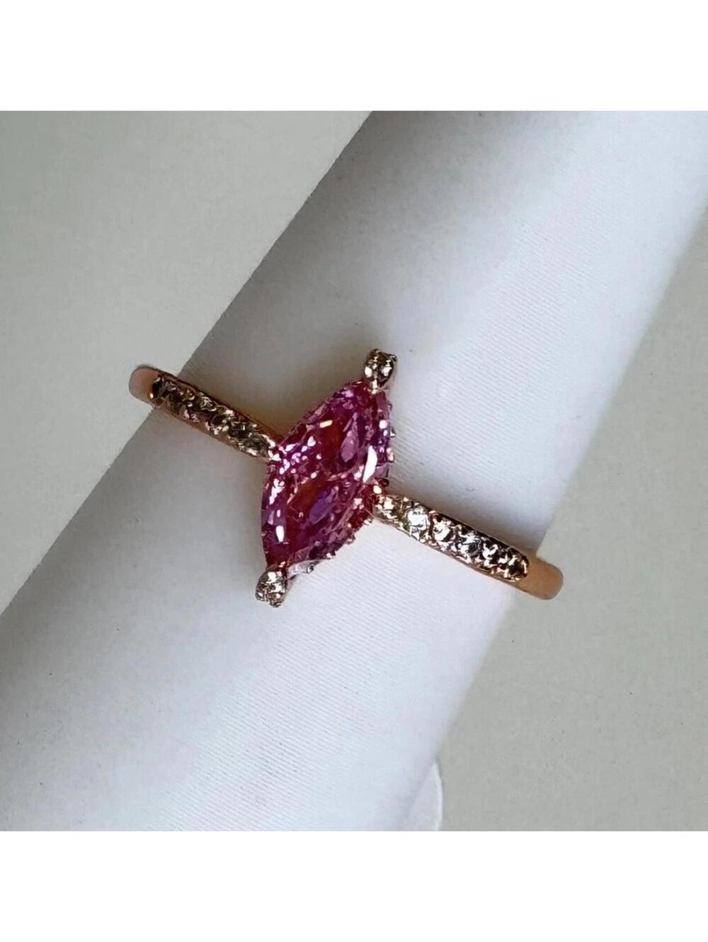 Bomb Party Ring “Carrying Your Love” Rose Quartz On Rose Gold Plating Sz 9